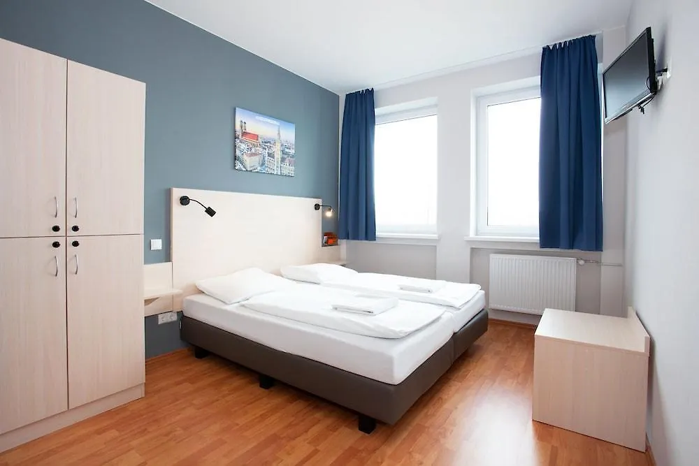 Hotel a&o München Laim