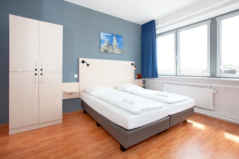 A&O Muenchen Laim Hotel