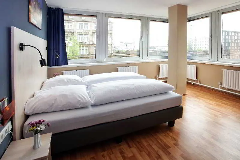 A&O Muenchen Laim Hotel
